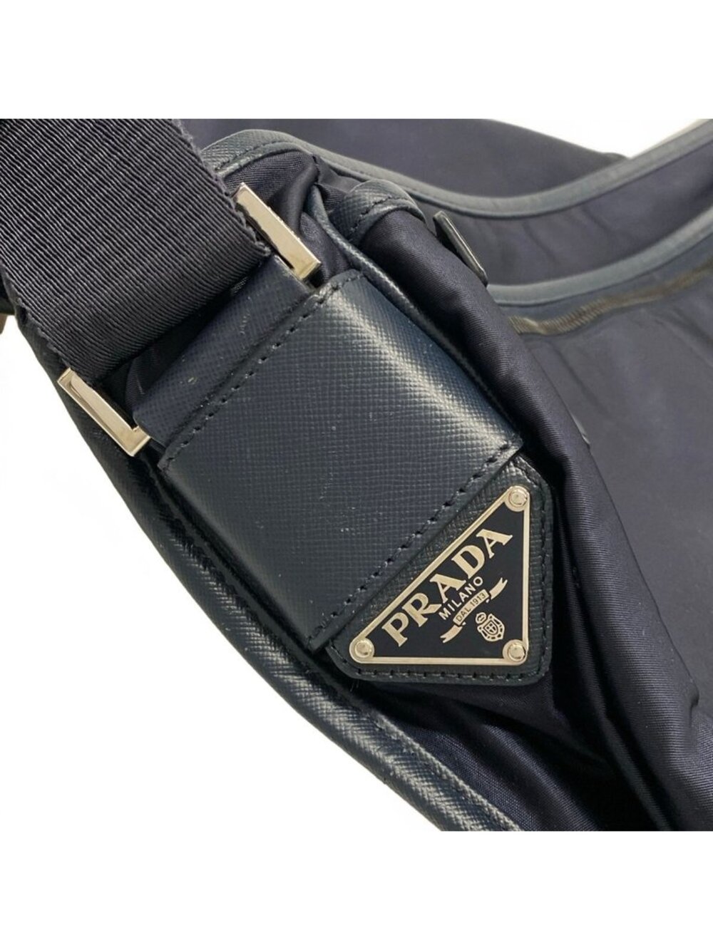 Prada Shoulder Bag Dark Navy Logo Leather - Picture 15 of 15